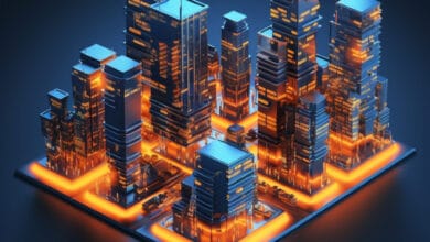 مجسم رقمي ثلاثي الأبعاد يمثل 'المدينة الذكية'، تظهر فيه الكتل المعمارية كخلايا ضوئية مترابطة بشبكة من البيانات الساطعة، مما يجسد مفهوم تحويل النسيج الحضري إلى شيفرة رقمية محصنة عبر تقنية Blockchain لحماية هوية المكان من الزوال.