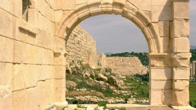 الحجر القدسي في العمارة