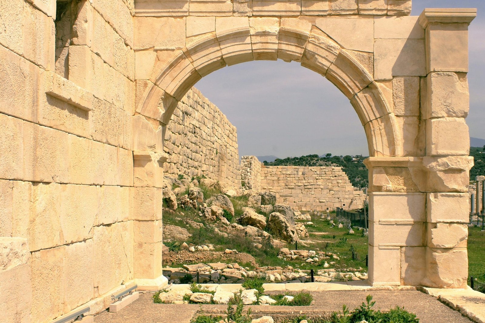 الحجر القدسي في العمارة