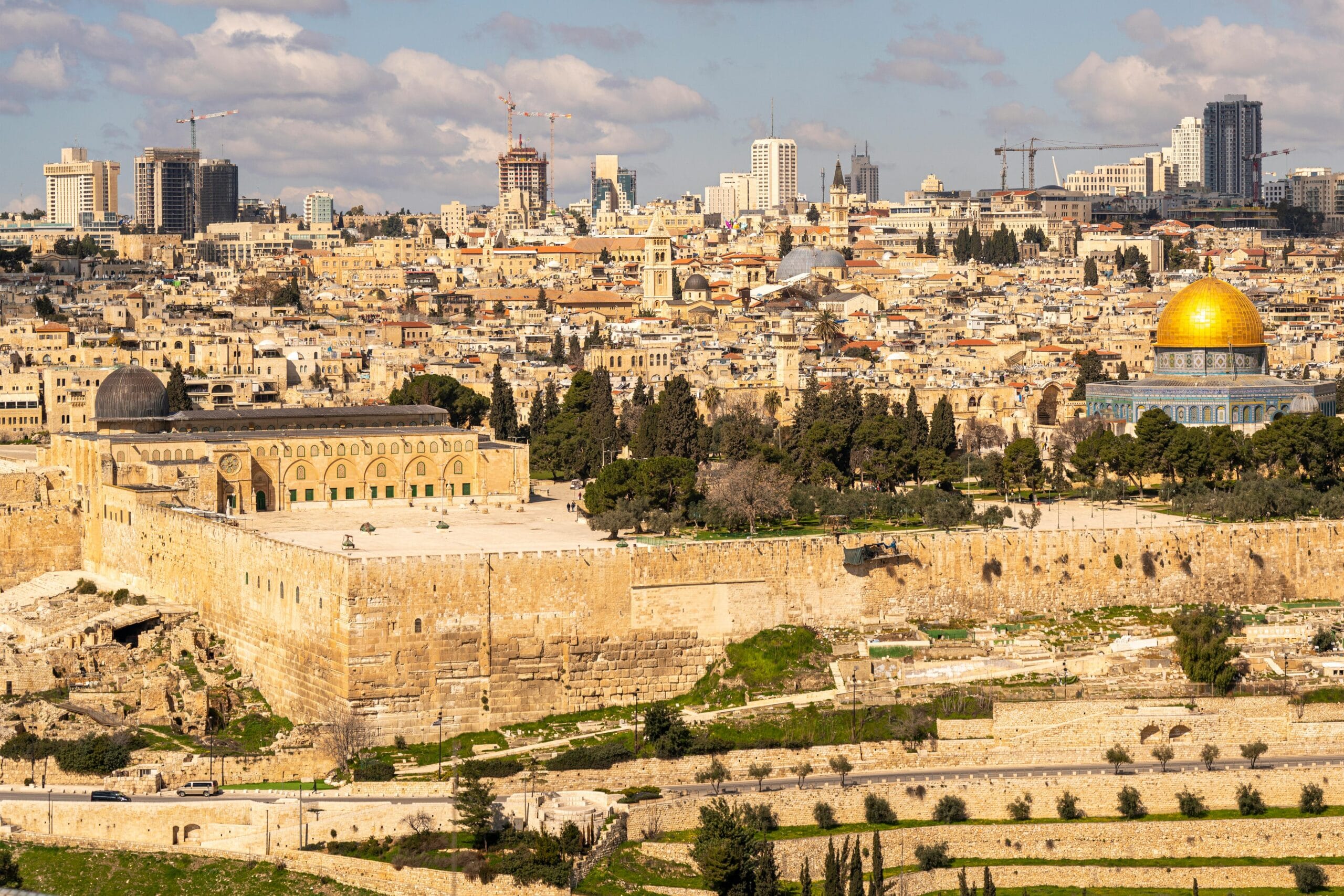 عمارة المسجد الأقصى